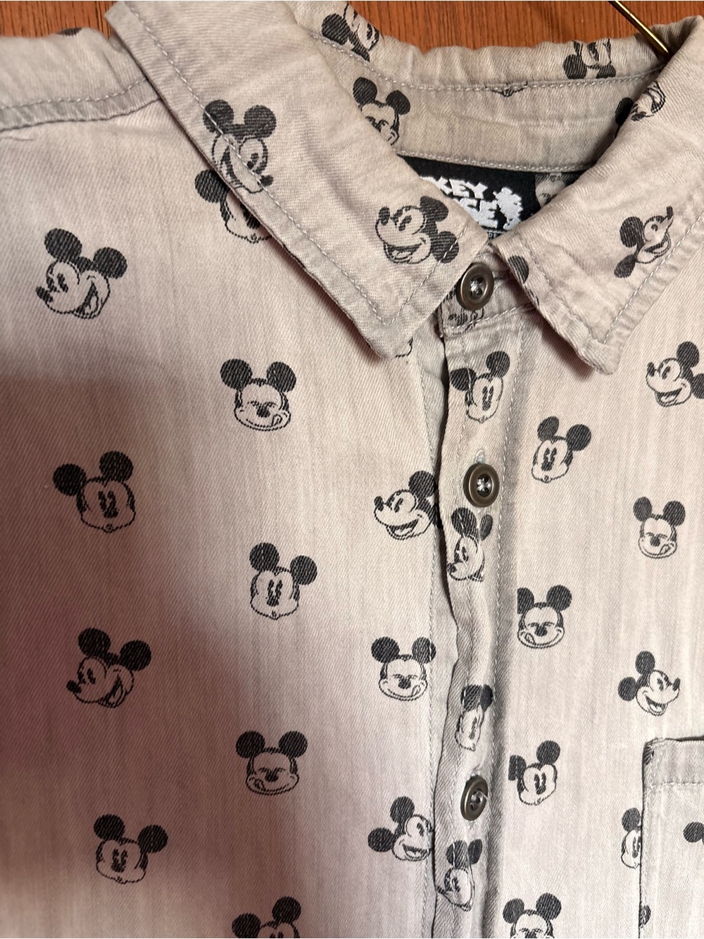 Men's Light Gray Mickey Print Button-Up Shirt